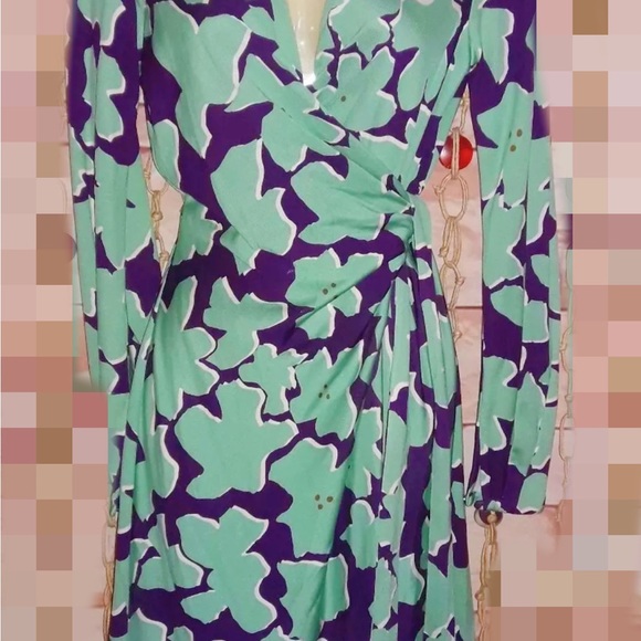 Diane von Furstenberg DVF silk wrap dress size 8 - Picture 4 of 6